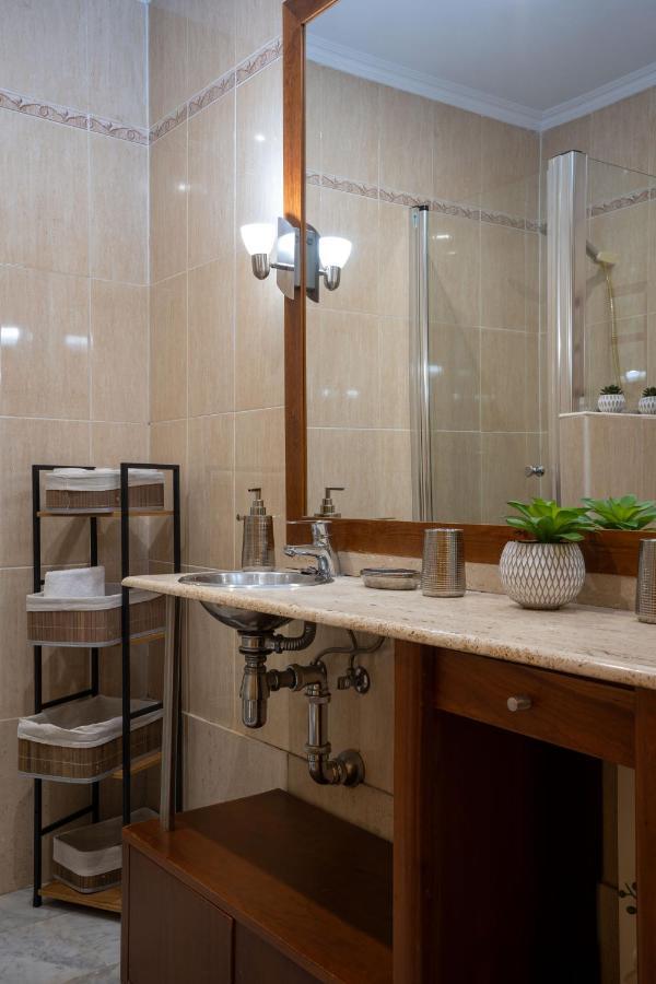 גרנדה Reina Aixa- Apartamento Centro מראה חיצוני תמונה